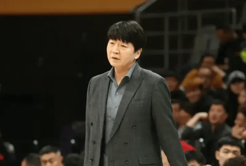 邱彪：上场对大家防守非常满意，想办法让对方得分比我们少